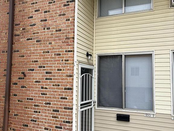 2nd image of 8931 North Swan ROAD #B
