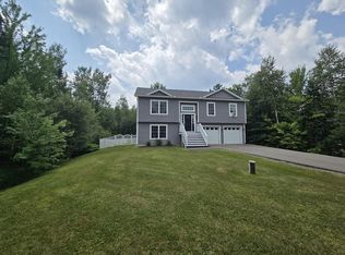 25 Rae Way, Hampden, ME 04444