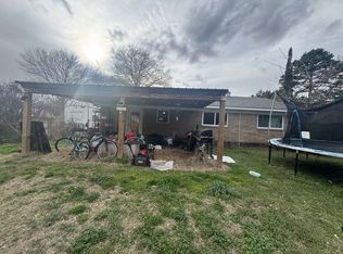 307 Gilbert Dr, Vivian, LA 71082