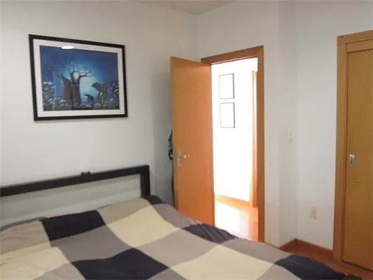 Rented by Kian Realty | media 31
