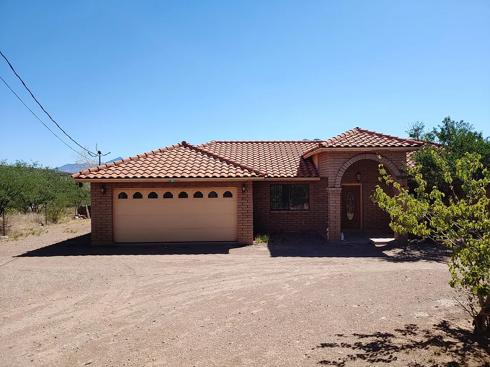 587 Judit Ct