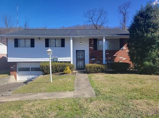 2410 Edgewood Dr, Portsmouth, OH 45662