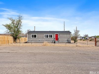 2600 Tonopah St, Silver Springs, NV, 89429