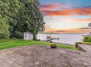 9615 SE 16th St, Bellevue, WA