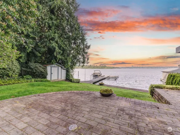 9615 SE 16th Street, Bellevue, WA 98004