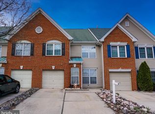 32 Augusta Ln, Blackwood, NJ 08012