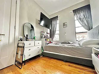 Rented by Doorway NYC, LLC