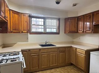 4557 White Plains Rd #1, Bronx, NY 10470