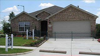 1st image of 805 Mazatlan Ct