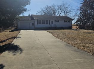 3140 County Road 16 Rd SE, Rochester, MN 55904