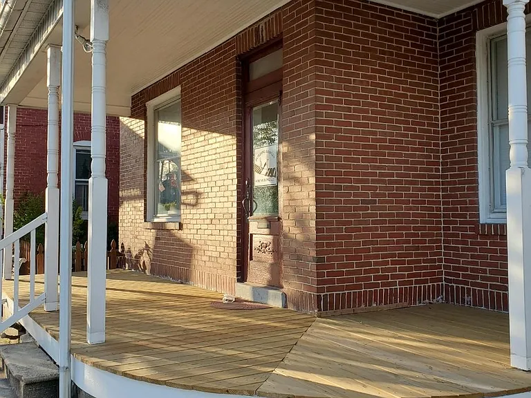 127 E Penn Ave #1 — Photo 3