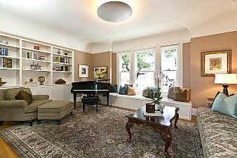 Living Room :: 1606 Vallejo Street