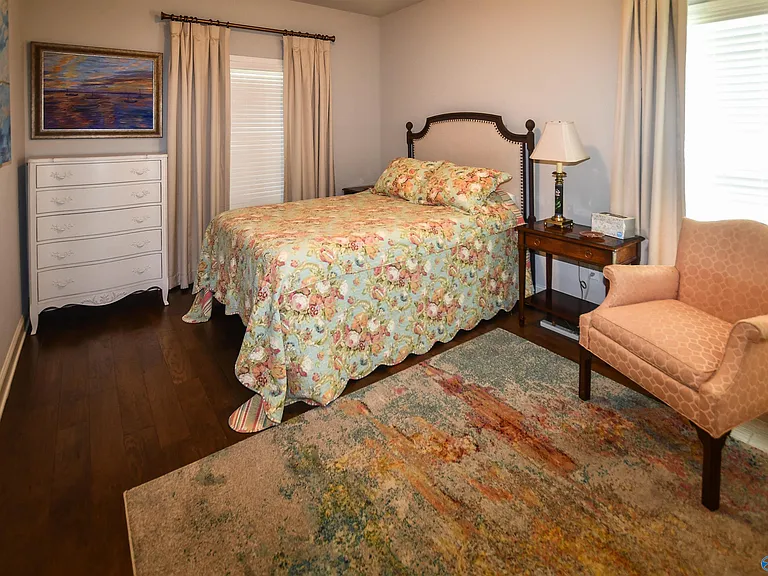 93 Cypress Grove Ln — Photo 9