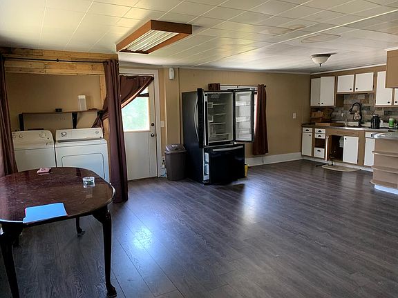 2nd image of 17 Ellen St