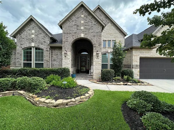 19618 Lone Tupelo Ct, Cypress, TX 77433