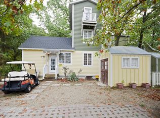 104 Cottage Ln, Michigan City, IN