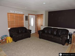 2029 Absaroka Trl, Bar Nunn, WY 82601