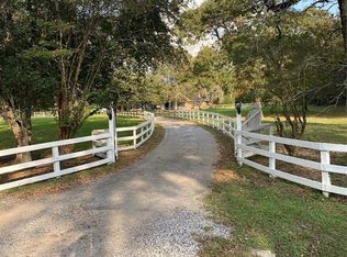 20426 Sapphire Cir, Magnolia, TX 77355