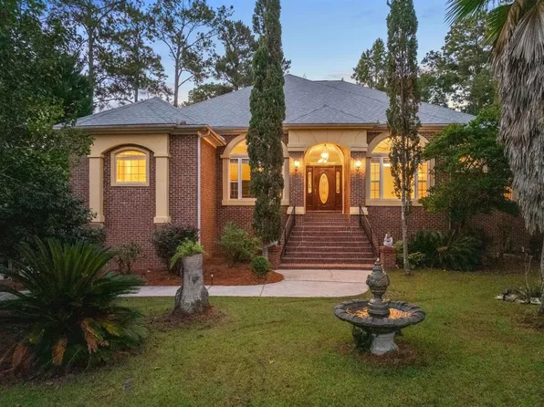 8846 Glen Abby Dr, Tallahassee, FL 32312