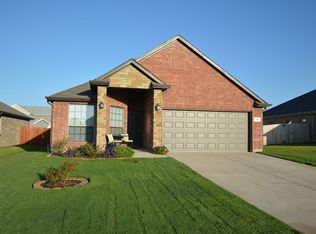 35 Kramer Ln, Sanger, TX 76266