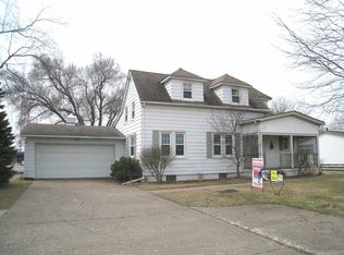2523 41st St, Moline, IL 61265