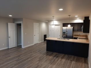 1718 NE 8th St, Hermiston, OR 97838