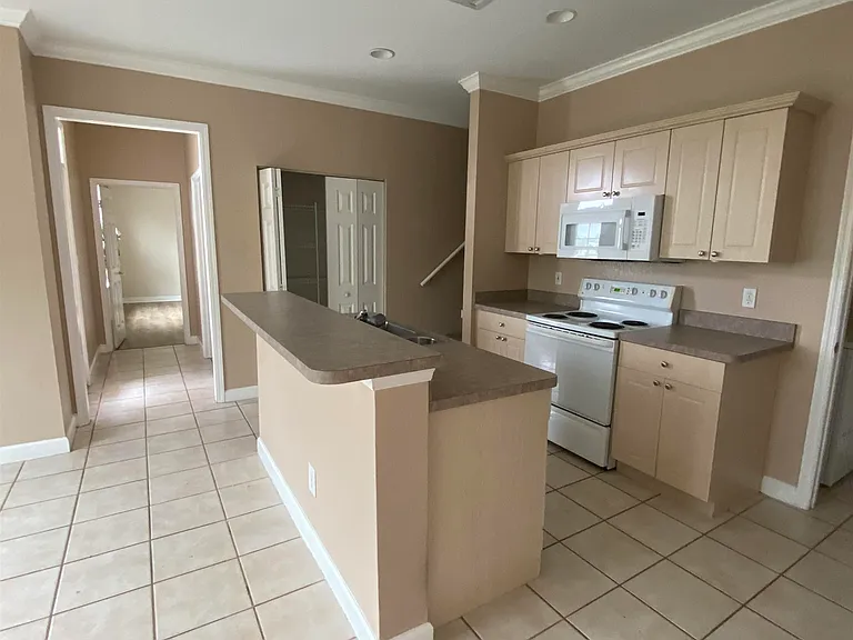4053 Colleton Ct — Photo 10