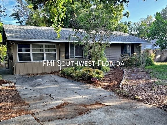2nd image of 566 S Pelican Dr