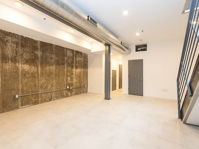 1520 N Marshall St #1 — Photo 16
