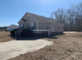 725 Dusk Ct, Greenville, NC 27834