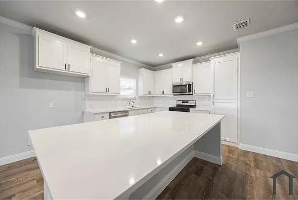 354 Rock Acre Dr — Photo 3