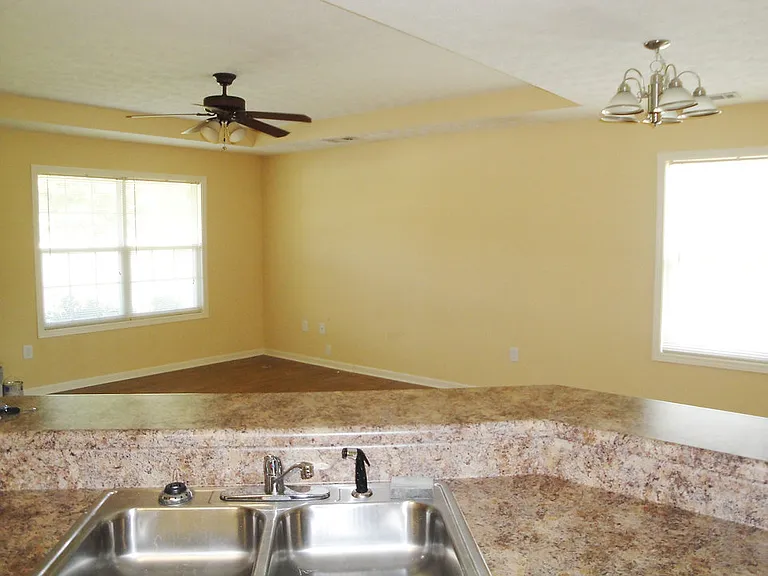 8028 Utica St #8028 — Photo 7