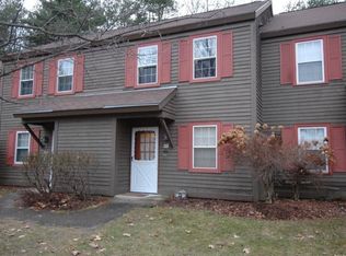 33 Hayes Ave, South Burlington, VT 05403