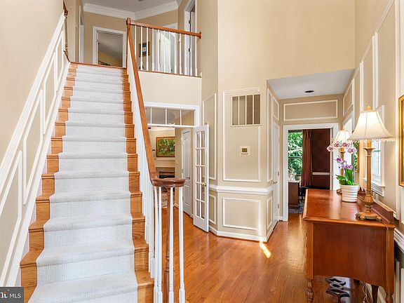 4th image of 20548 Tidewater Ct