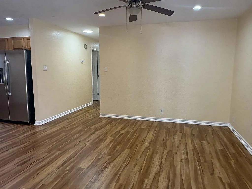 7247 Rimwood Street — Photo 4