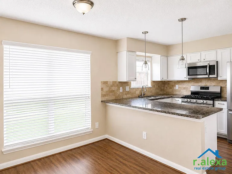 3038 Mosby Dr — Photo 5