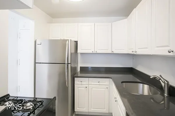 Rented by MNS Marketing | media 1
