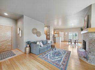 1602 Waldorf Blvd, Madison, WI 53719