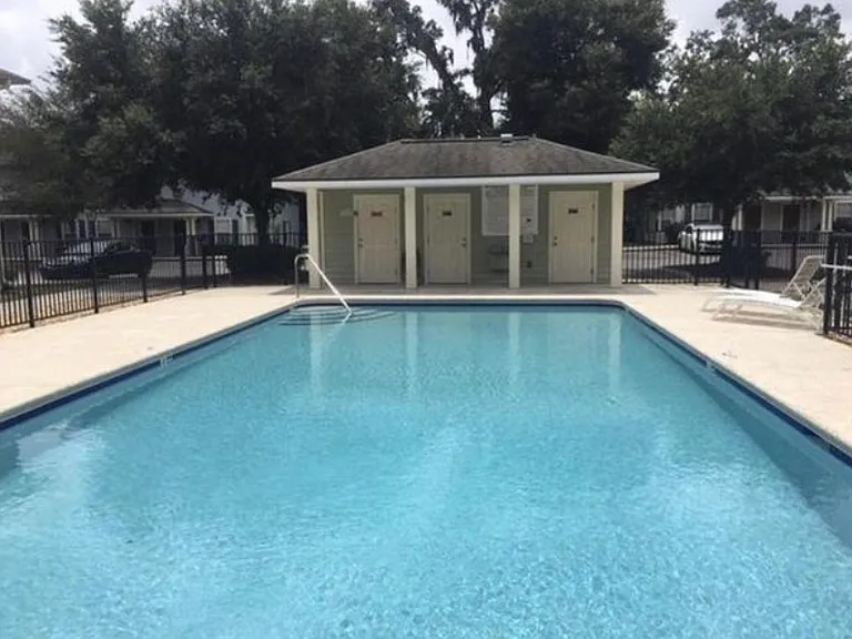 2950 SW 35th Pl #50 — Photo 35