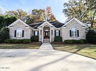 3188 Scarborough Ln, Rocky Mount, NC 27804