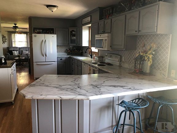 3rd image of 1555 210th St
