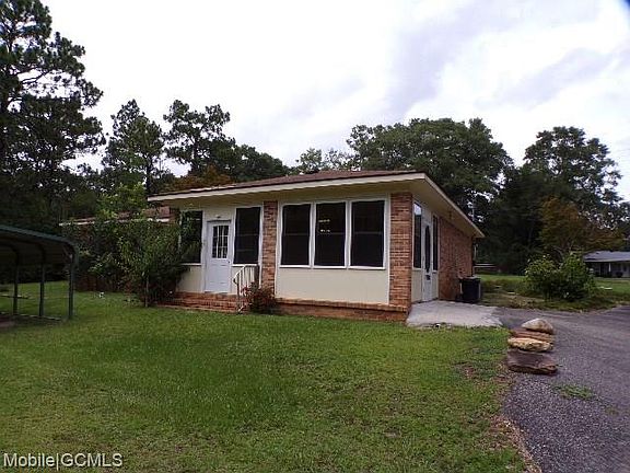 3rd image of 9131 Eastwood Dr
