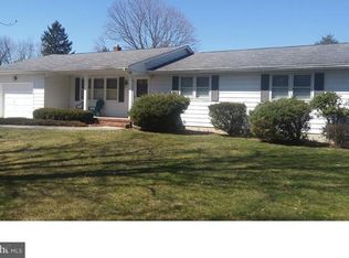 2486 Dahliadel Dr, Vineland, NJ 08361