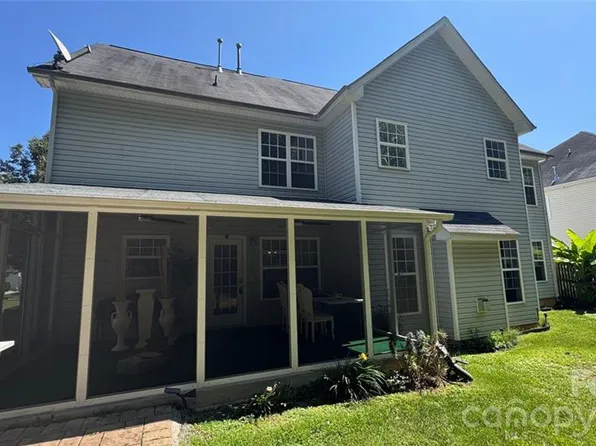 5219 Sunriver Rd, Gastonia, NC 28054