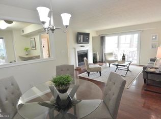 7781 Willow Point Dr #7781, Falls Church, VA 22042