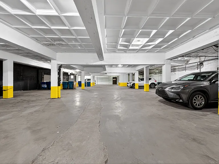 7519 Oxford Dr #3 — Photo 16