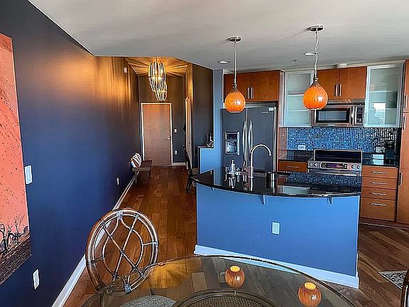 4th image of 891 14th St Unit 4112