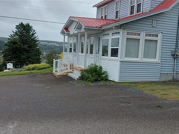 3rd image of 10 Hartland Bridge Hill Rd