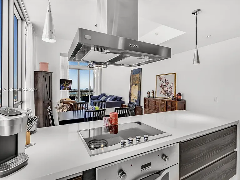 1100 Biscayne Blvd #2907 — Photo 14