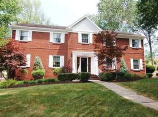 174 Glo Min Dr, Pittsburgh, PA 15241